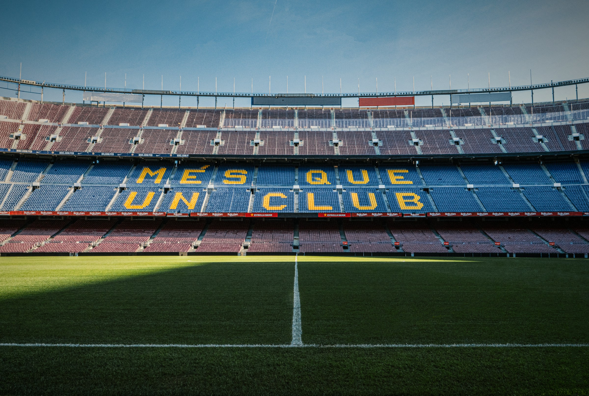 Avonturier Frenkie de Jong schrijft geschiedenis bij FC Barcelona