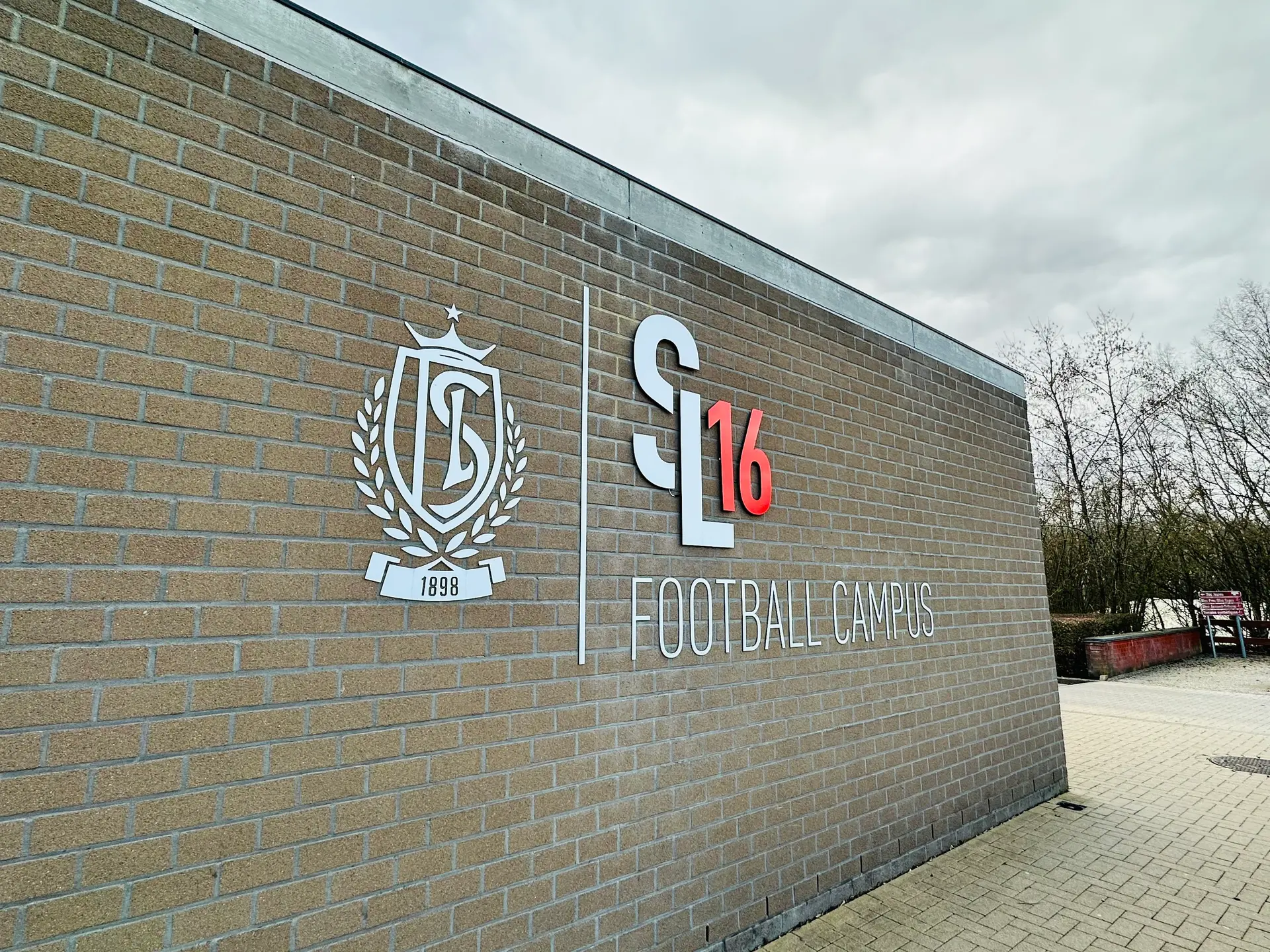 Standard Luik 16 FC stadion