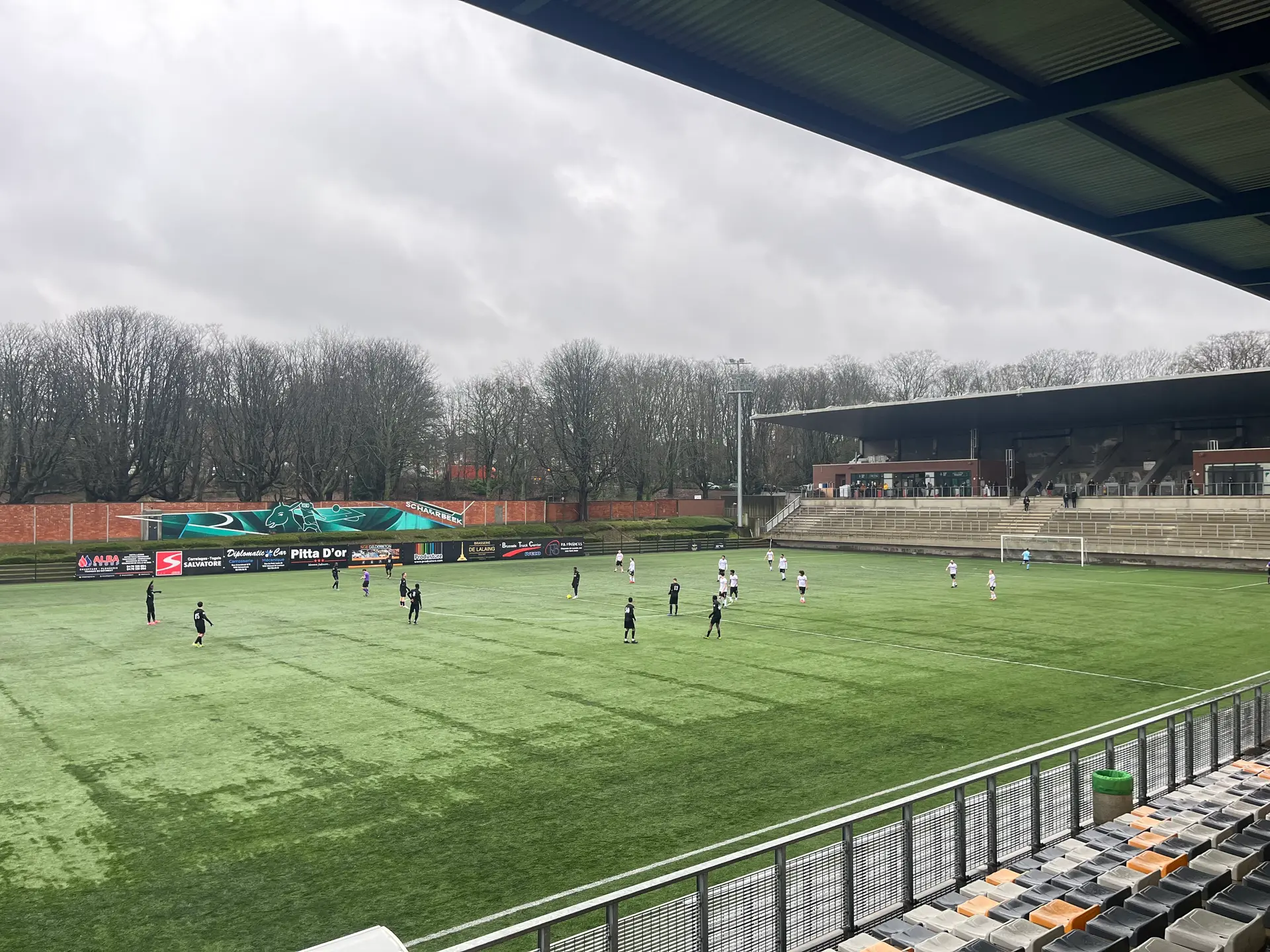 Crossing Schaerbeek stadion
